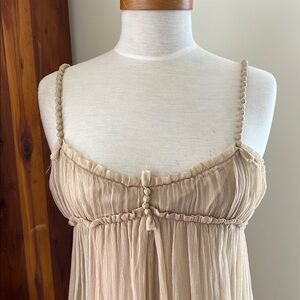 NWT LEON MAX Special Edition Elegant Beige Silk Sleeveless Dress
